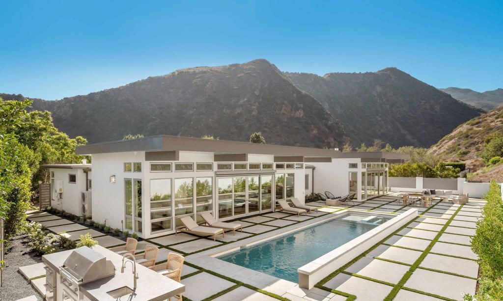5924 Paseo Canyon Drive — Malibu Canyon Custom Residence